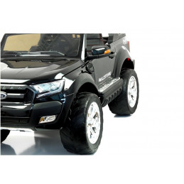 Auto na akumulator Ford czarny 4x4 2,4G
